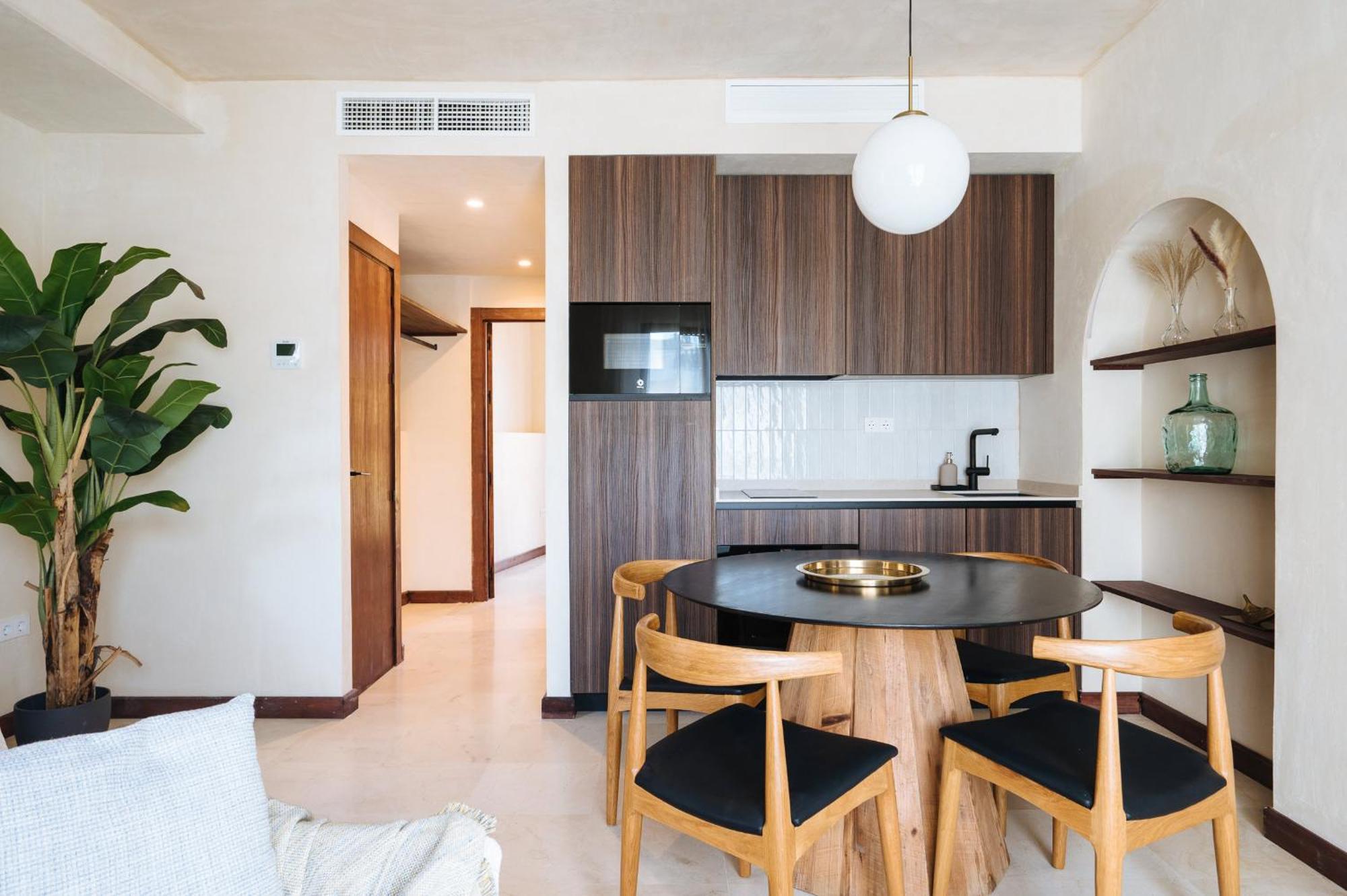 Apartamentos La Vistosona Seville Exterior photo